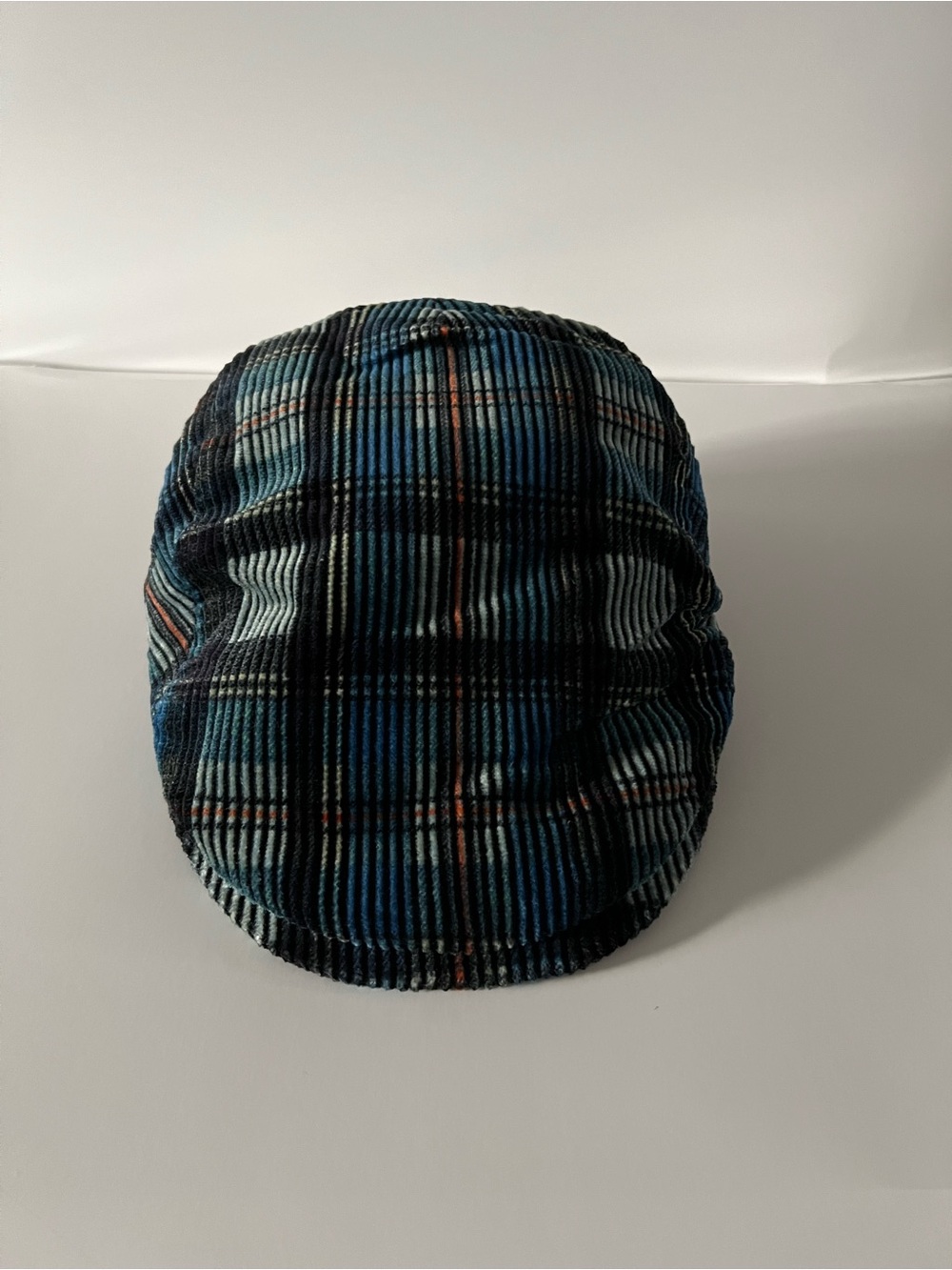 Authentic City Sport Belgium Plaid Corduroy Flat Cap / Ivy Hat - Size 59 (Large)